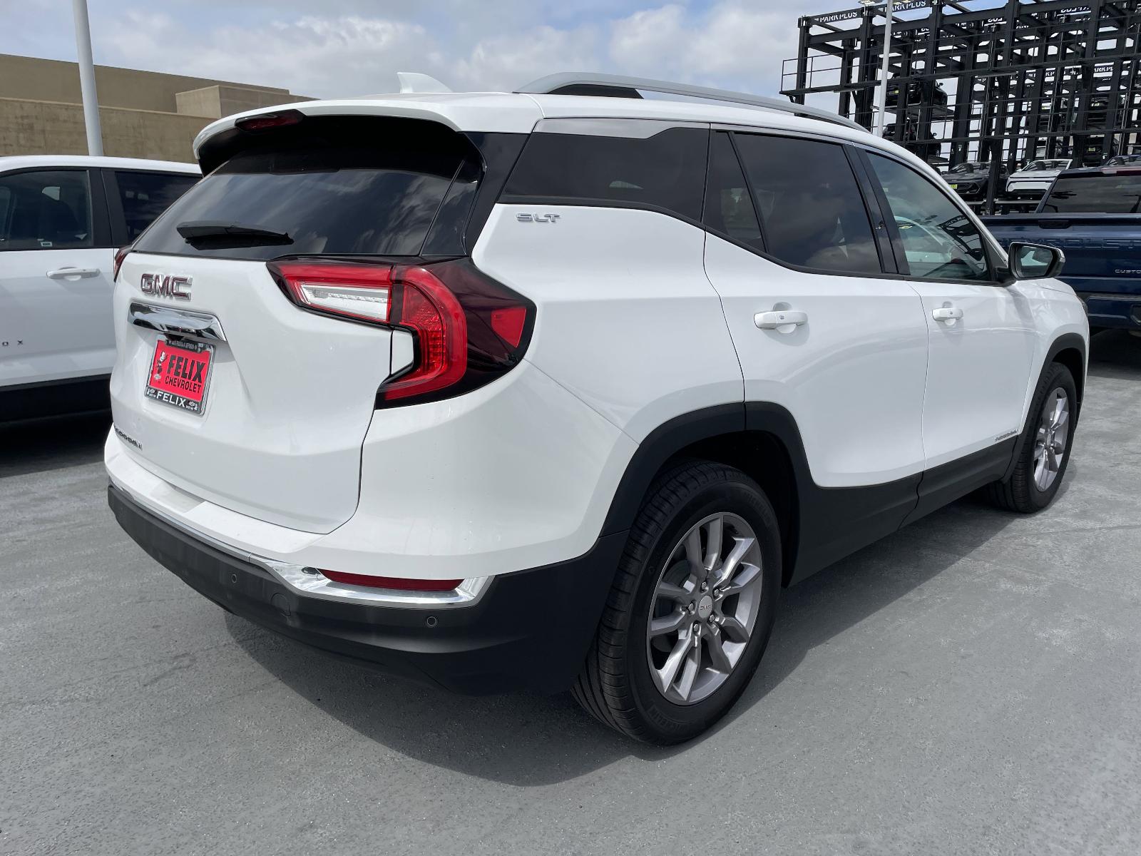 2022 GMC Terrain Vehicle Photo in LOS ANGELES, CA 90007-3794