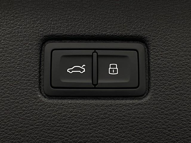 2025 Audi Q7 Vehicle Photo in Appleton, WI 54913