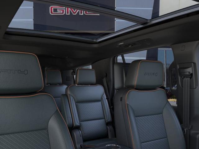 2025 GMC Yukon Vehicle Photo in DANBURY, CT 06810-5034