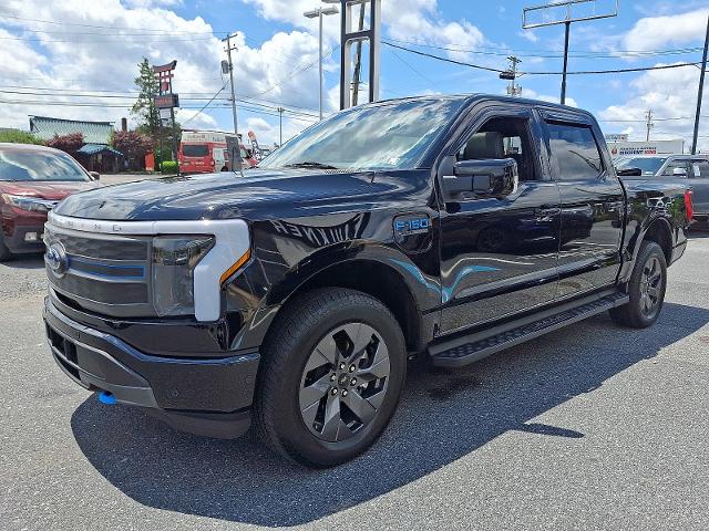 2023 Ford F-150 Lightning Vehicle Photo in HARRISBURG, PA 17111-1033