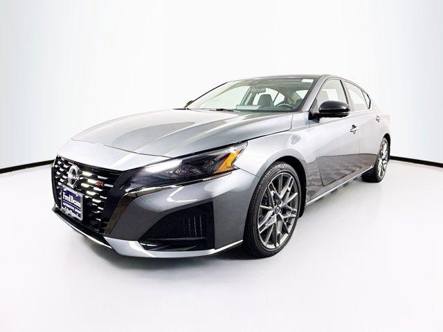 2023 Nissan Altima Vehicle Photo in Flemington, NJ 08822