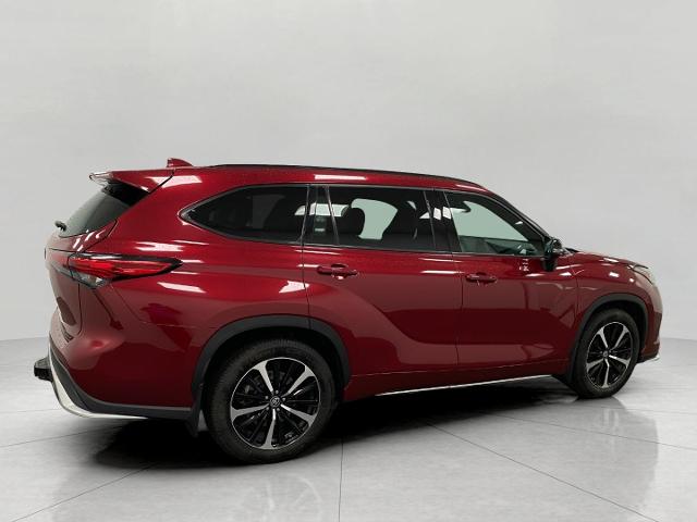 2021 Toyota Highlander Vehicle Photo in OSHKOSH, WI 54904-7811