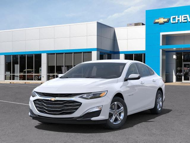 2025 Chevrolet Malibu Vehicle Photo in MOON TOWNSHIP, PA 15108-2571