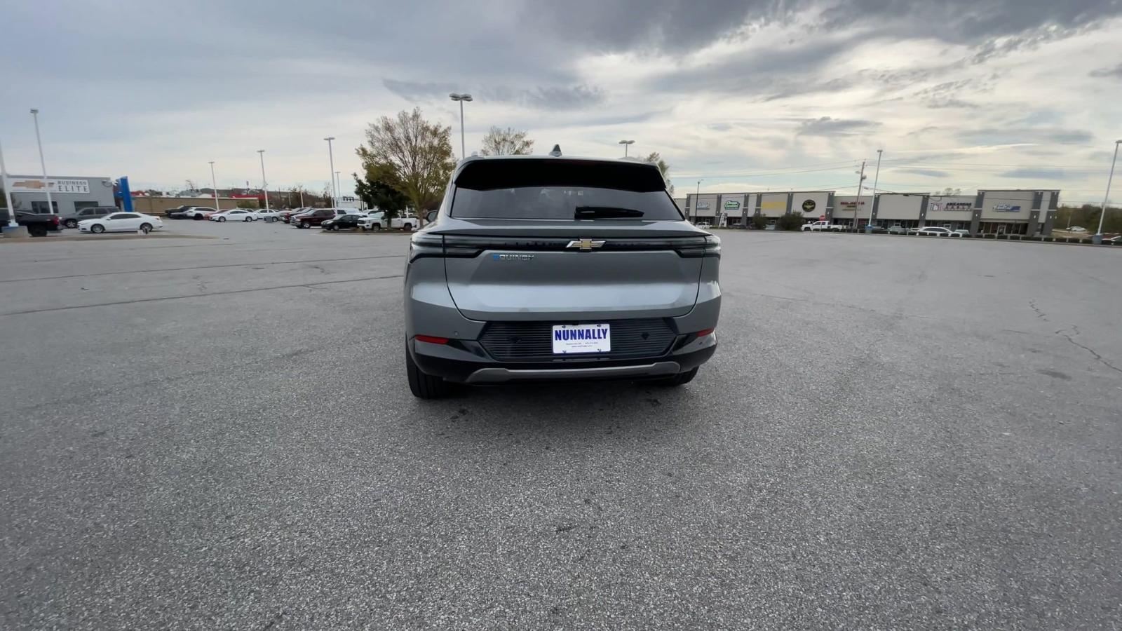 2025 Chevrolet Equinox EV Vehicle Photo in BENTONVILLE, AR 72712-4322