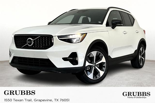 2024 Volvo XC40 Vehicle Photo in Grapevine, TX 76051