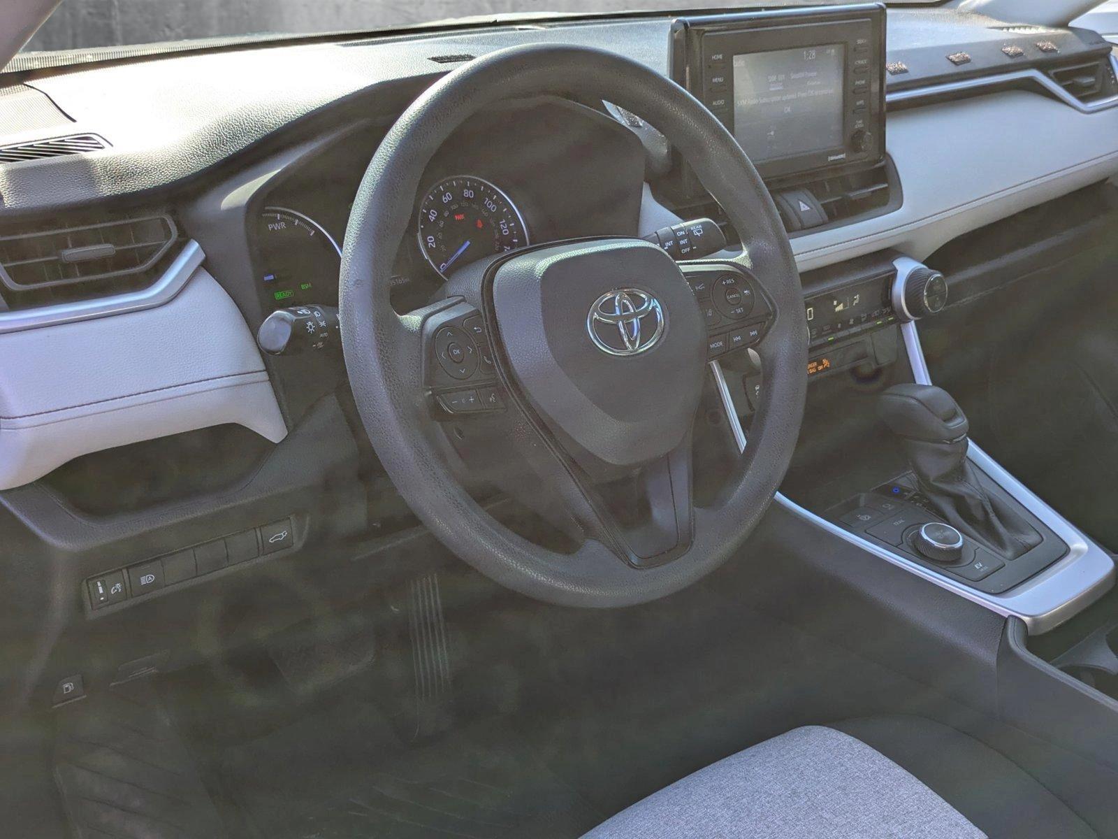 2020 Toyota RAV4 Vehicle Photo in Clearwater, FL 33761