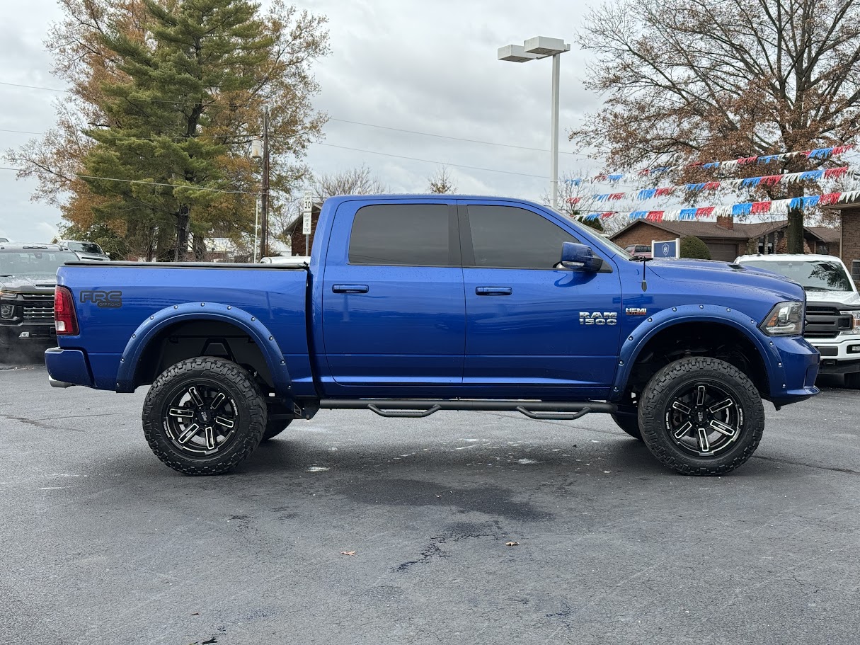 2018 Ram 1500 Vehicle Photo in BOONVILLE, IN 47601-9633