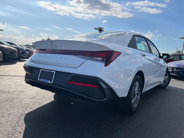 2025 Hyundai ELANTRA Vehicle Photo in Shiloh, IL 62269