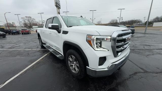 Used 2022 GMC Sierra 1500 Limited SLE with VIN 3GTP9BEK9NG181130 for sale in Center Line, MI