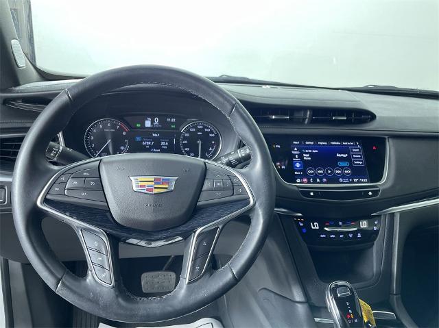 2024 Cadillac XT5 Vehicle Photo in GILBERT, AZ 85297-0402