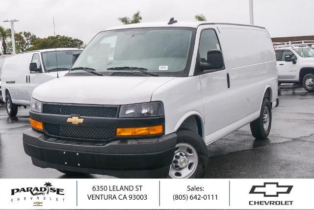 2025 Chevrolet Express Cargo Van Vehicle Photo in VENTURA, CA 93003-8585