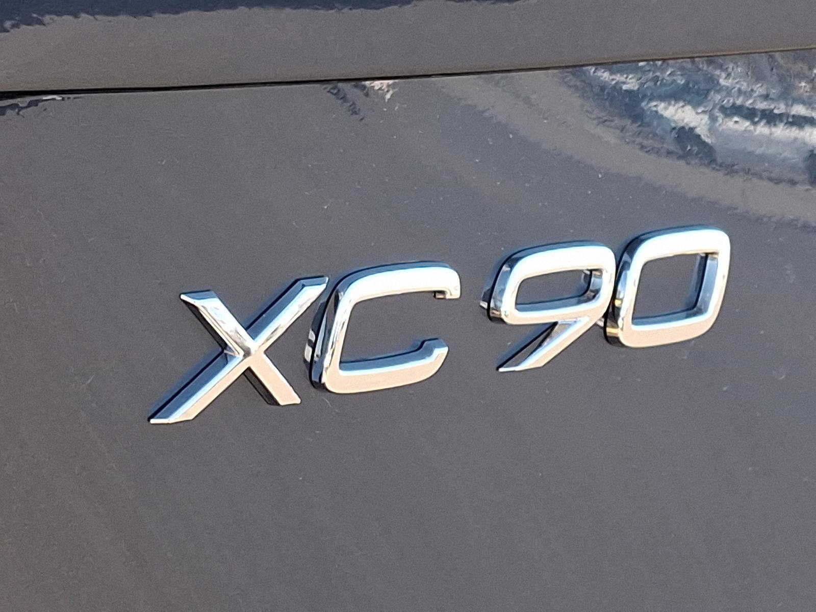 2025 Volvo XC90 Vehicle Photo in Trevose, PA 19053