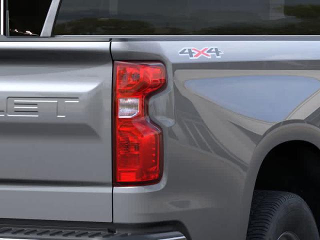 2025 Chevrolet Silverado 1500 Vehicle Photo in MOON TOWNSHIP, PA 15108-2571