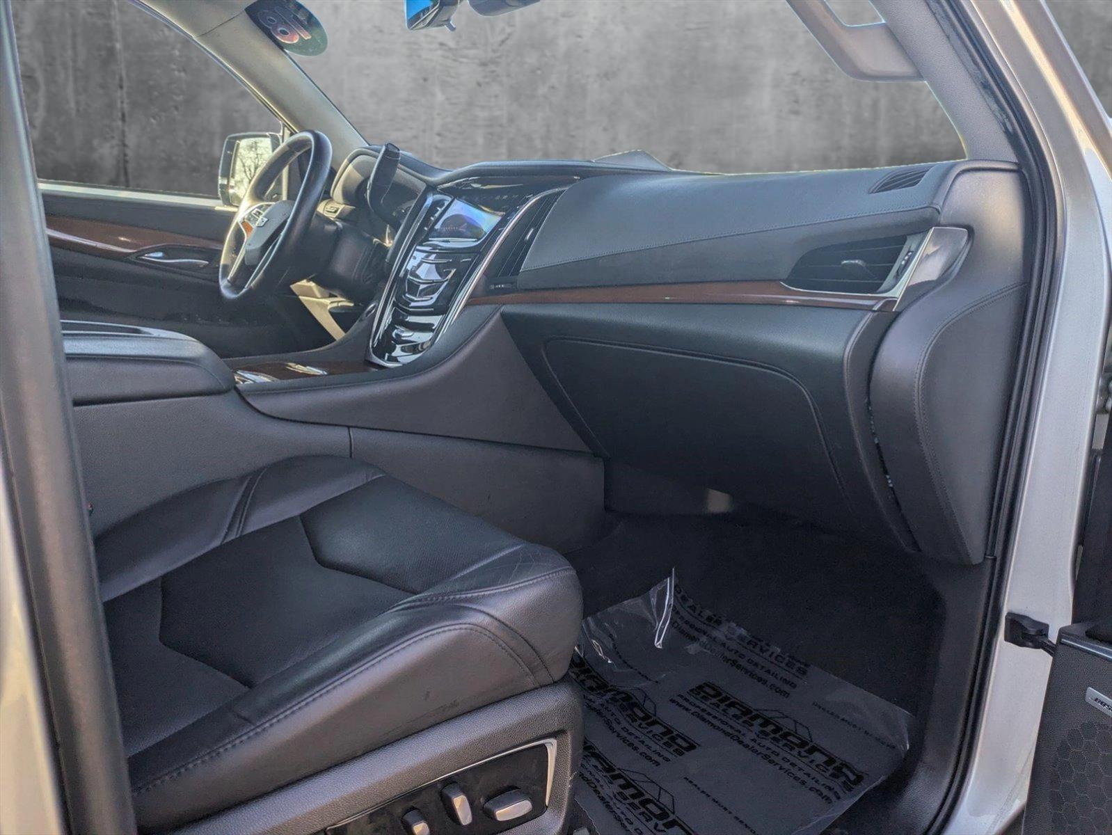 2018 Cadillac Escalade ESV Vehicle Photo in LAUREL, MD 20707-4697