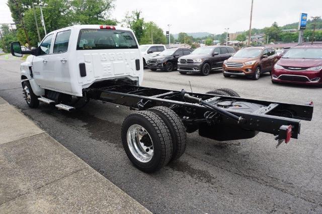 2024 Chevrolet Silverado Chassis Cab Vehicle Photo in FAIRMONT, WV 26554-2318