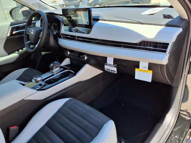 2025 Mitsubishi Outlander Vehicle Photo in Tampa, FL 33612