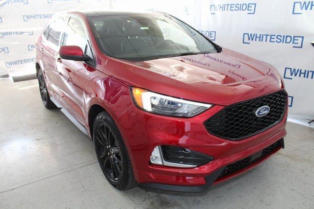 2024 Ford Edge Vehicle Photo in SAINT CLAIRSVILLE, OH 43950-8512