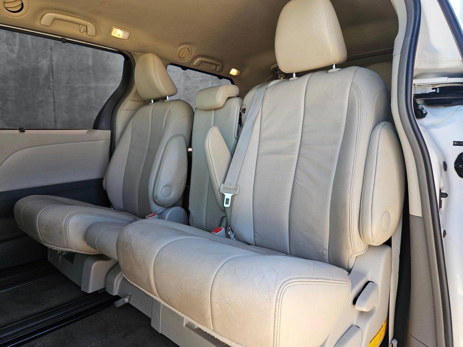 2014 Toyota Sienna Vehicle Photo in WACO, TX 76710-2592