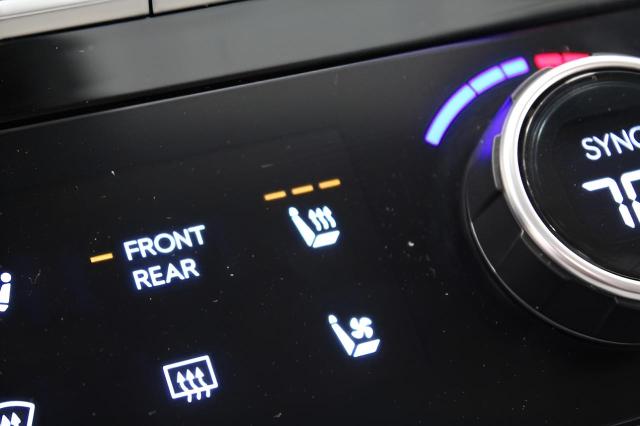 2024 Hyundai SANTA FE Vehicle Photo in Green Bay, WI 54304