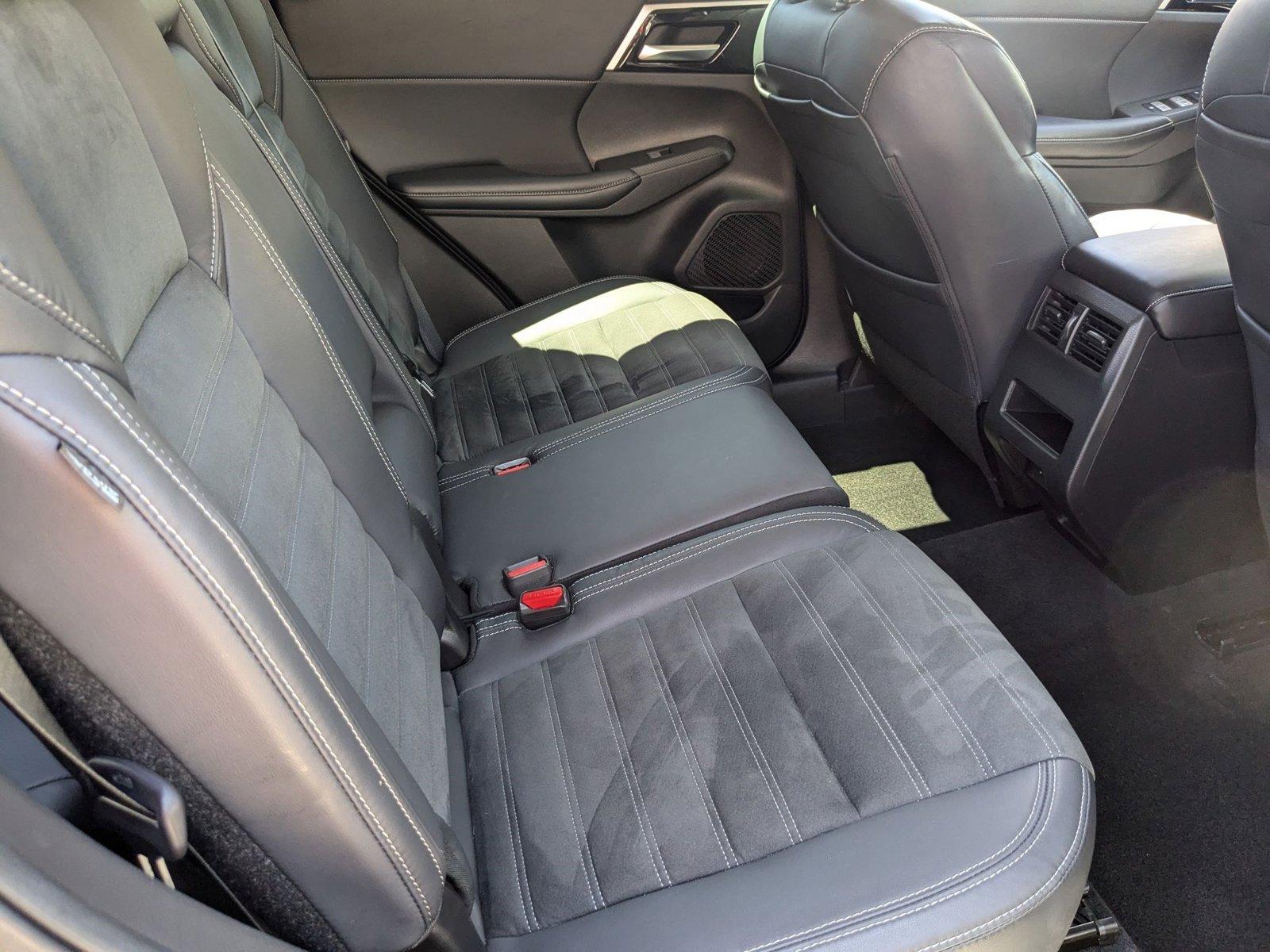 2022 Mitsubishi Outlander Vehicle Photo in Miami, FL 33135