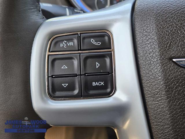 2014 Chrysler 300 Vehicle Photo in DENTON, TX 76210-9321