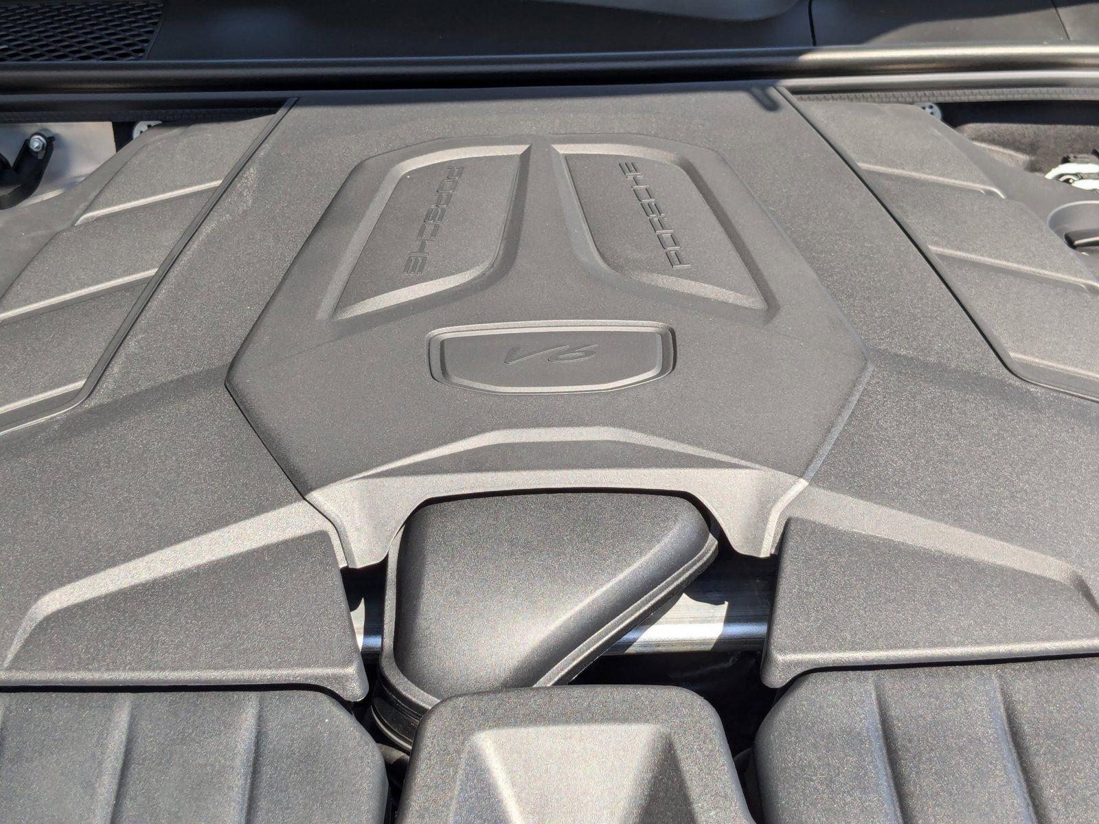 2025 Porsche Cayenne Vehicle Photo in Maitland, FL 32751