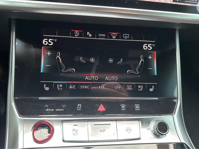 2025 Audi RS 6 Avant Vehicle Photo in HOUSTON, TX 77090