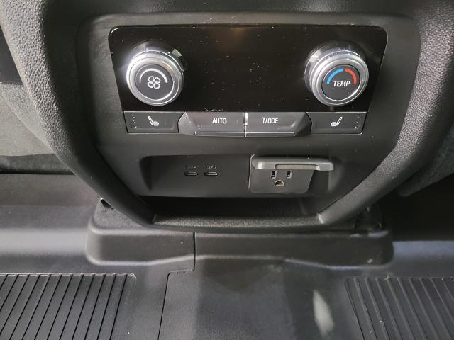 2024 GMC Acadia Vehicle Photo in MANITOWOC, WI 54220-5838