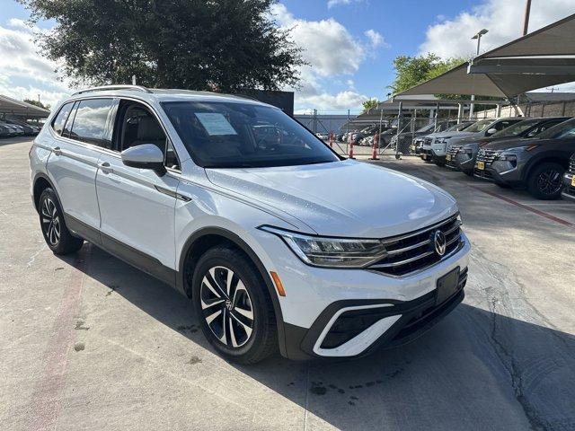 2023 Volkswagen Tiguan Vehicle Photo in San Antonio, TX 78209