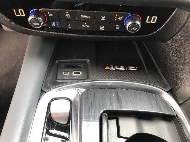 2022 Buick Enclave Vehicle Photo in GREEN BAY, WI 54303-3330