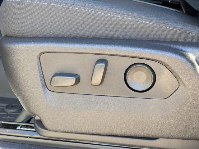 2025 Chevrolet Silverado 1500 Vehicle Photo in BRUNSWICK, GA 31525-1881