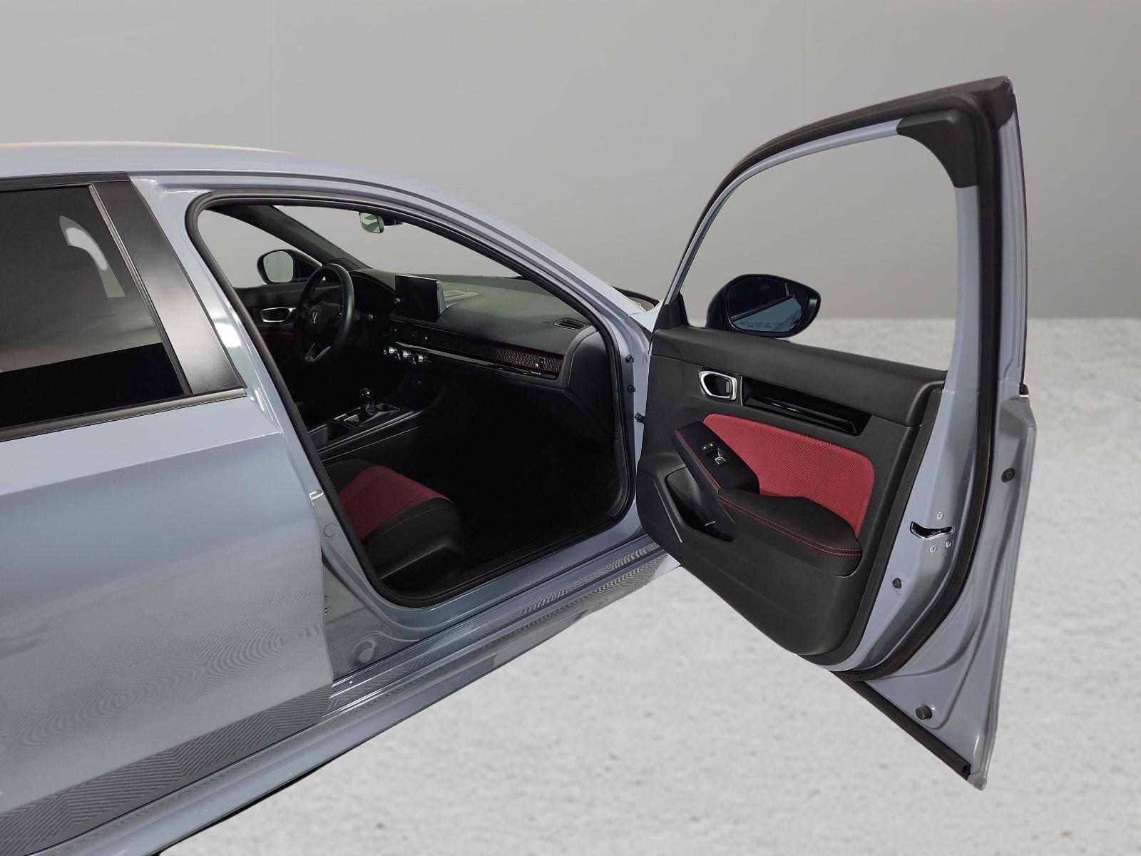 2024 Honda Civic Si Vehicle Photo in Georgetown, TX 78626