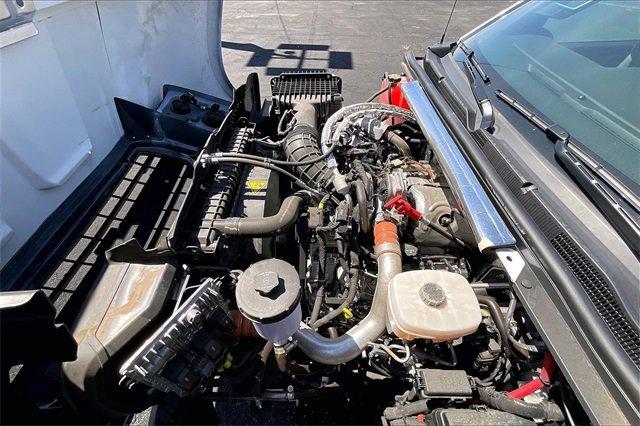 2024 Chevrolet Silverado Chassis Cab Vehicle Photo in INDEPENDENCE, MO 64055-1314