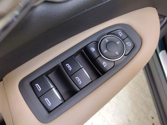 2024 Cadillac XT6 Vehicle Photo in PINEVILLE, NC 28134-8495