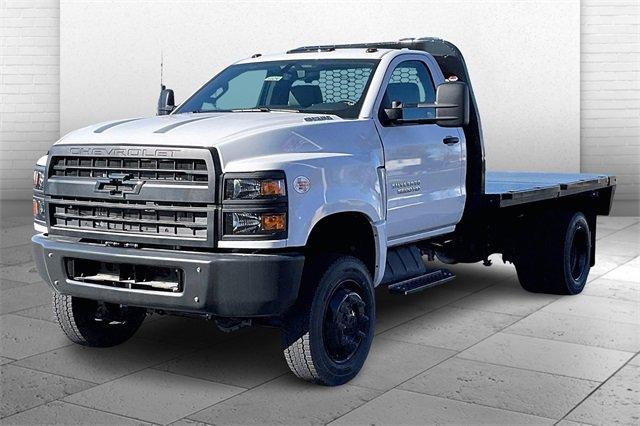 2024 Chevrolet Silverado 5500 HD Vehicle Photo in INDEPENDENCE, MO 64055-1314