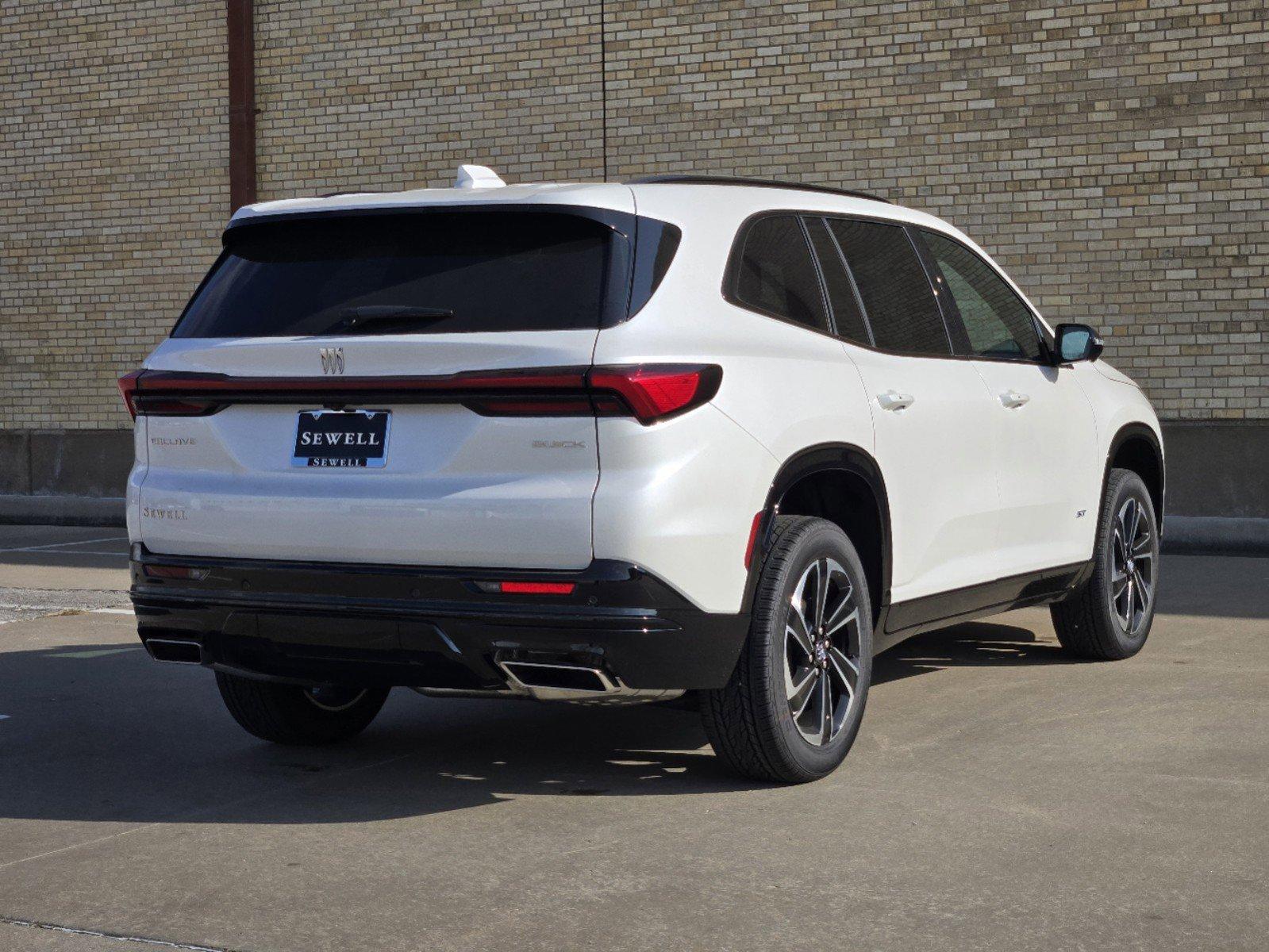 2025 Buick Enclave Vehicle Photo in DALLAS, TX 75209-3016