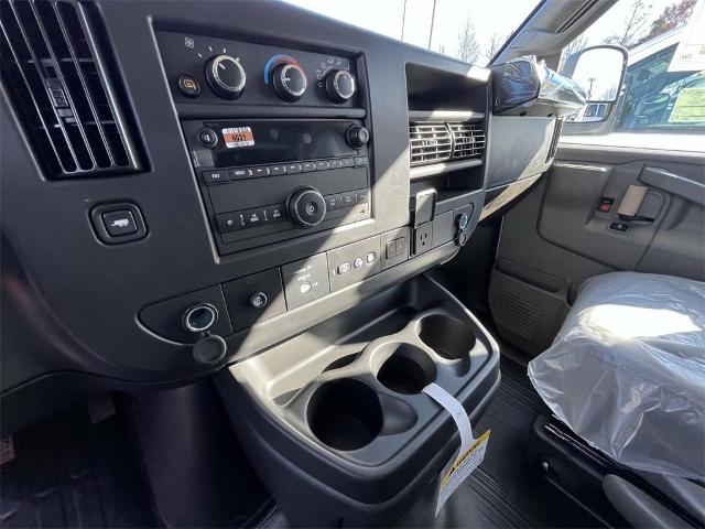 2025 Chevrolet Express Cargo 2500 Vehicle Photo in ALCOA, TN 37701-3235