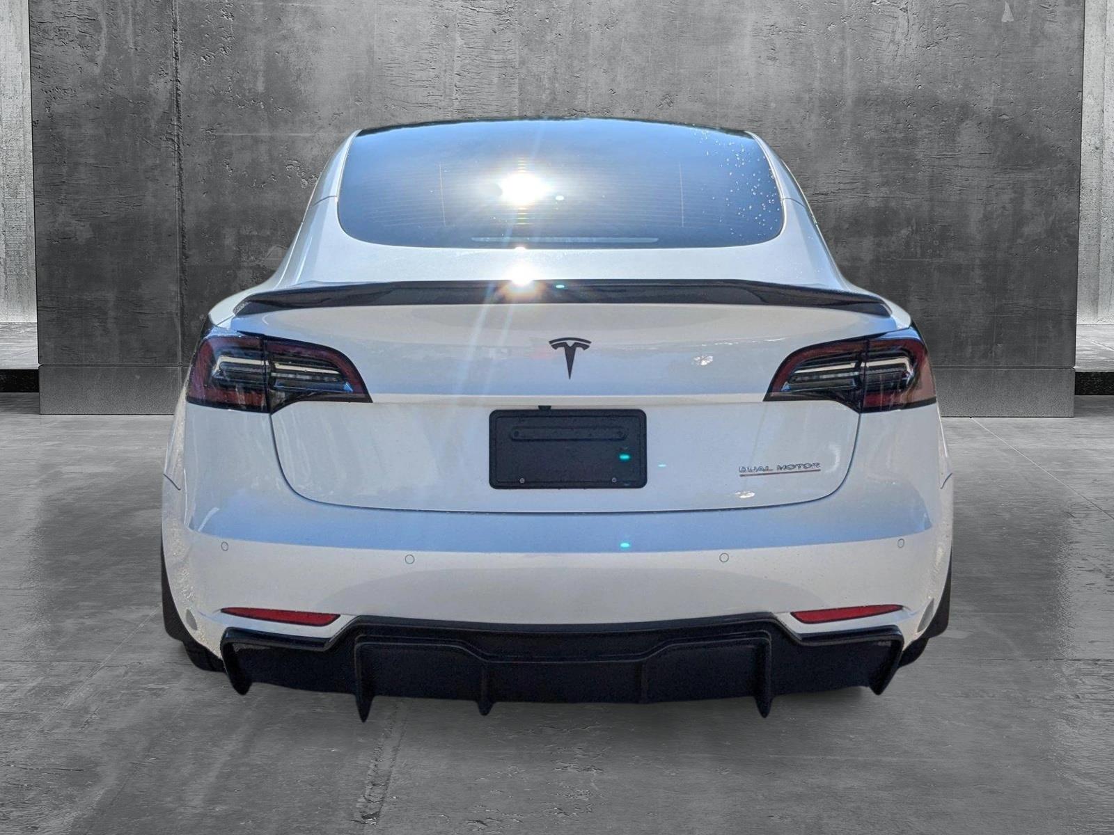 2021 Tesla Model 3 Vehicle Photo in Pembroke Pines, FL 33027