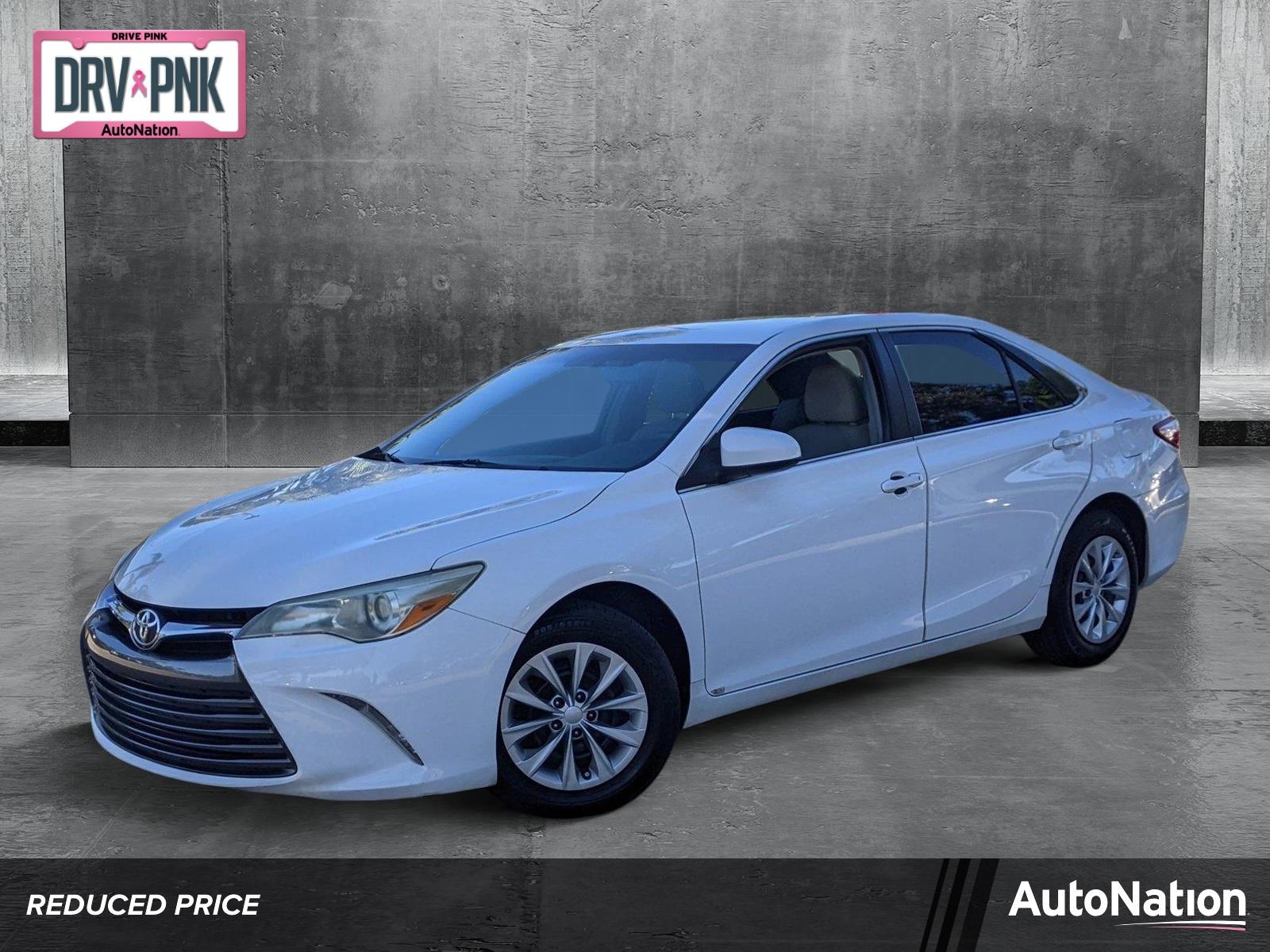 2015 Toyota Camry Vehicle Photo in Pembroke Pines , FL 33084