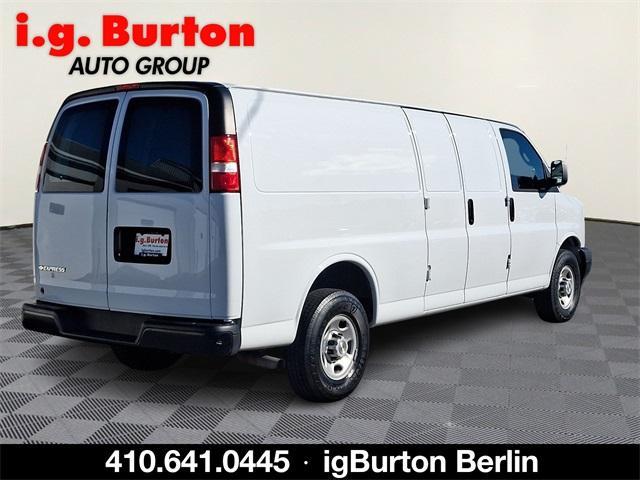 2022 Chevrolet Express Cargo 2500 Vehicle Photo in BERLIN, MD 21811-1121