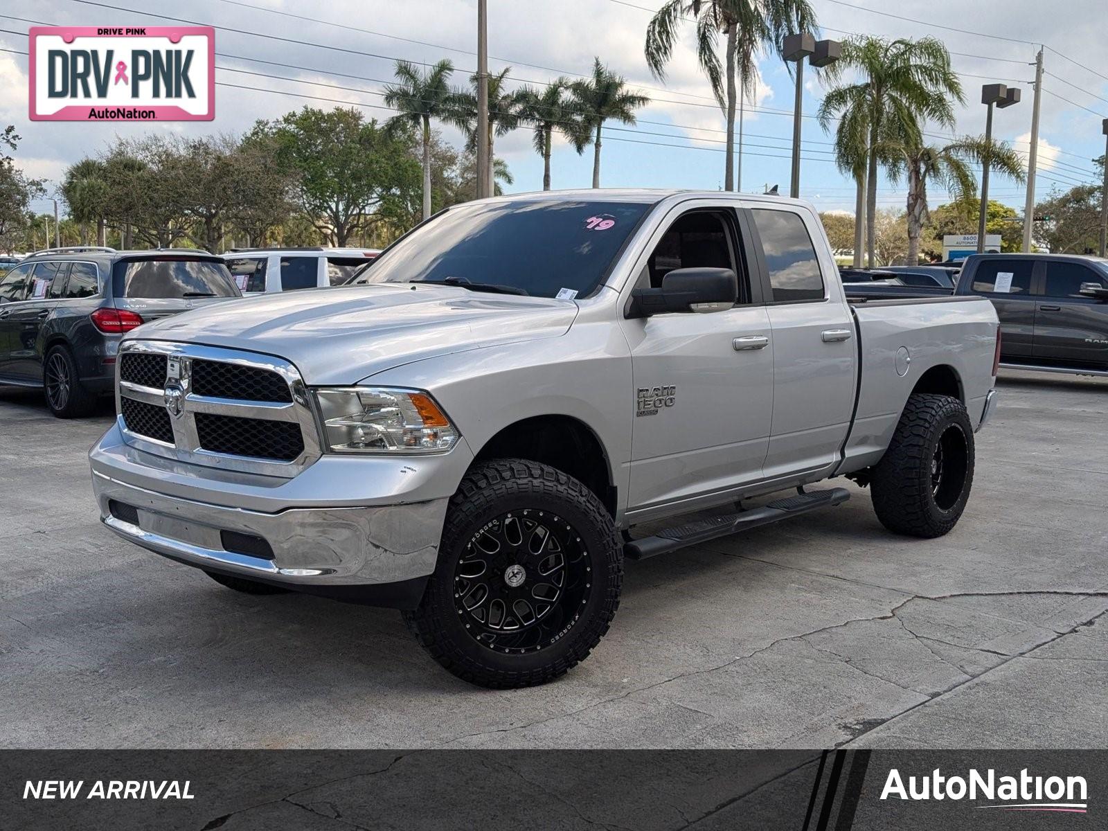 2019 Ram 1500 Classic Vehicle Photo in PEMBROKE PINES, FL 33024-6534