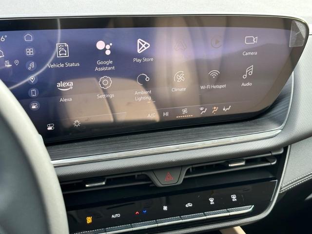 2025 Buick Envision Vehicle Photo in COLUMBIA, MO 65203-3903