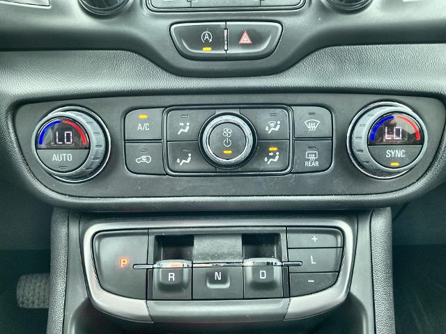 2022 GMC Terrain Vehicle Photo in WILLIAMSVILLE, NY 14221-2883