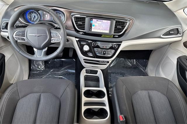 2022 Chrysler Voyager Vehicle Photo in ELK GROVE, CA 95757-8703