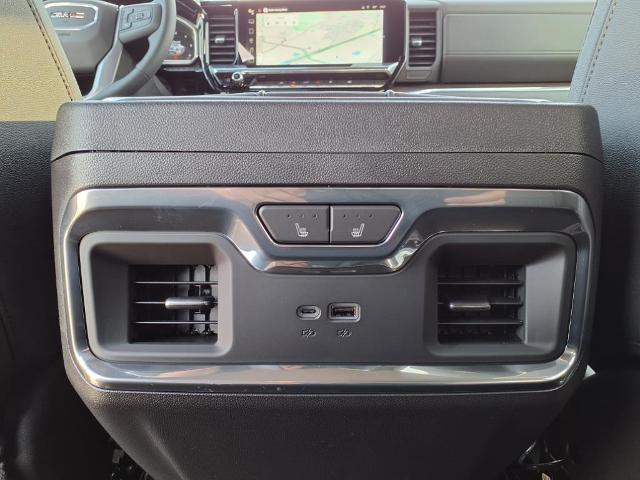 2025 GMC Sierra 1500 Vehicle Photo in Denton, TX 76205