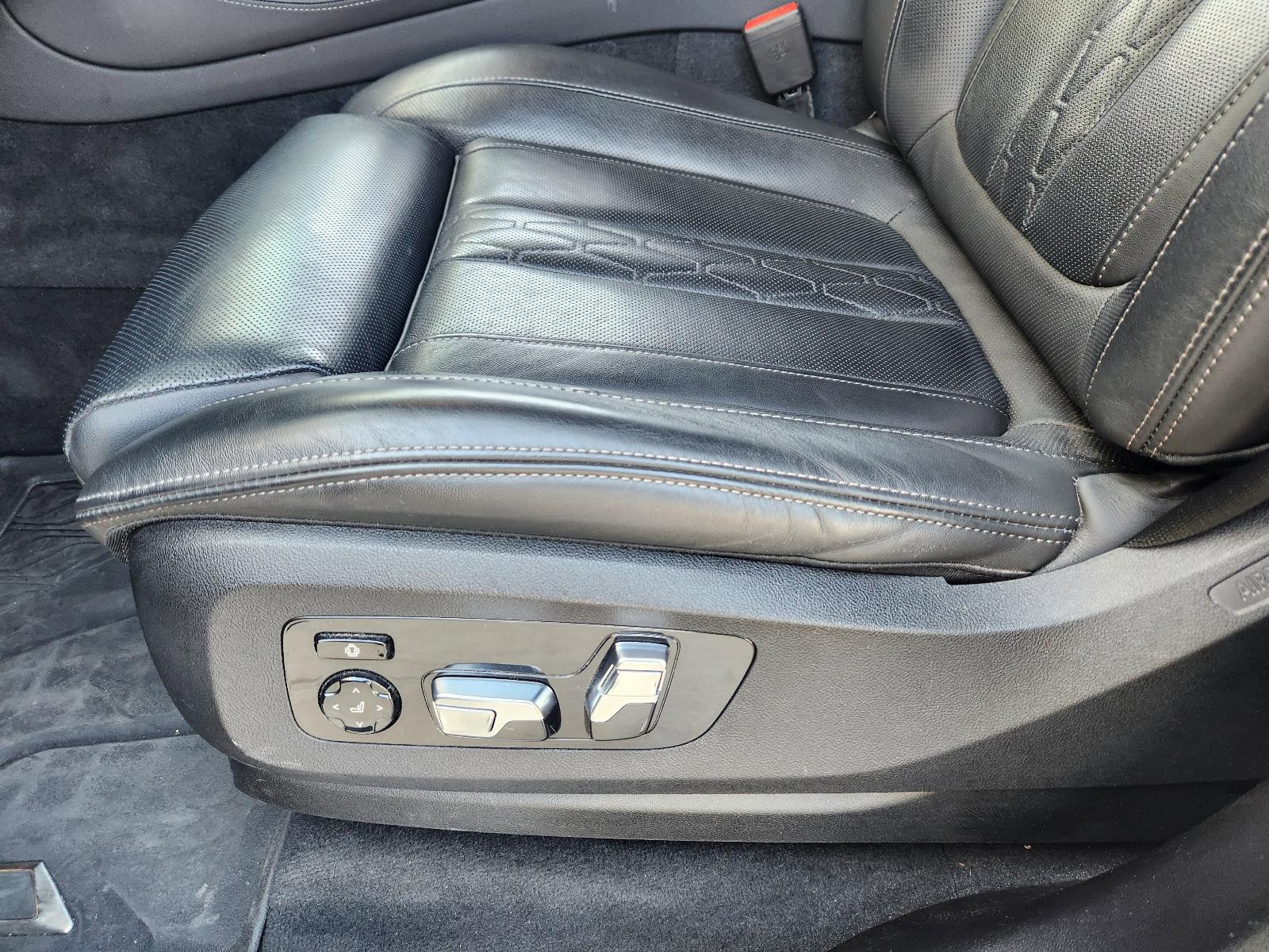 2023 BMW X5 M50i Vehicle Photo in PLANO, TX 75024