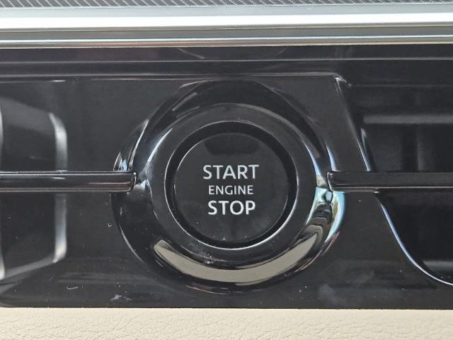 2025 INFINITI QX80 Vehicle Photo in Fort Worth, TX 76132