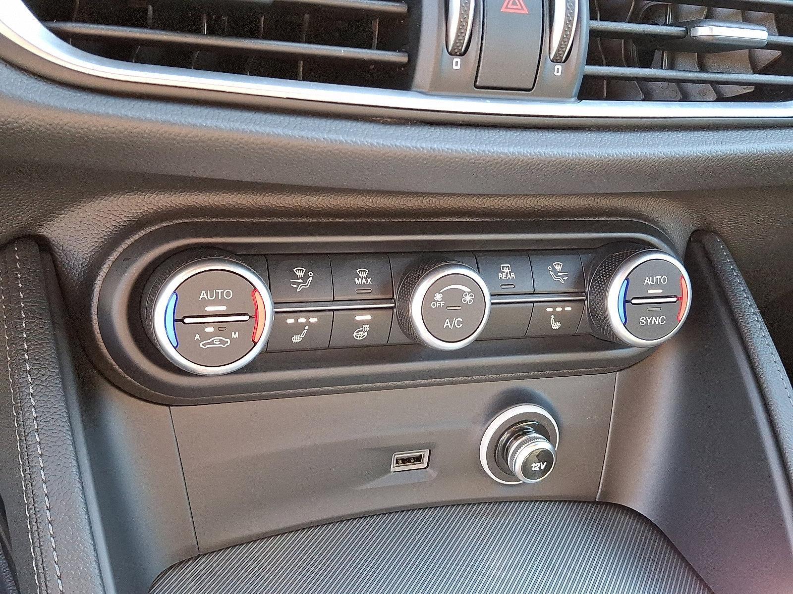 2025 Alfa Romeo Stelvio Vehicle Photo in Willow Grove, PA 19090