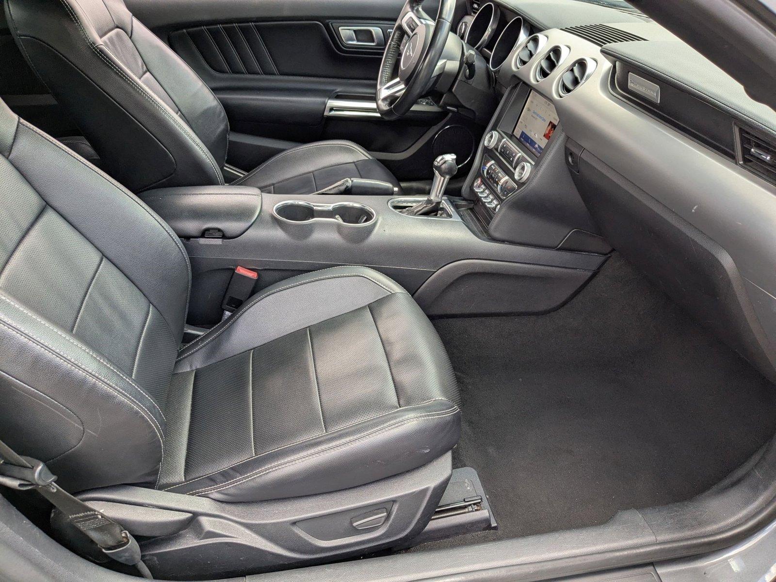 2022 Ford Mustang Vehicle Photo in Miami, FL 33015
