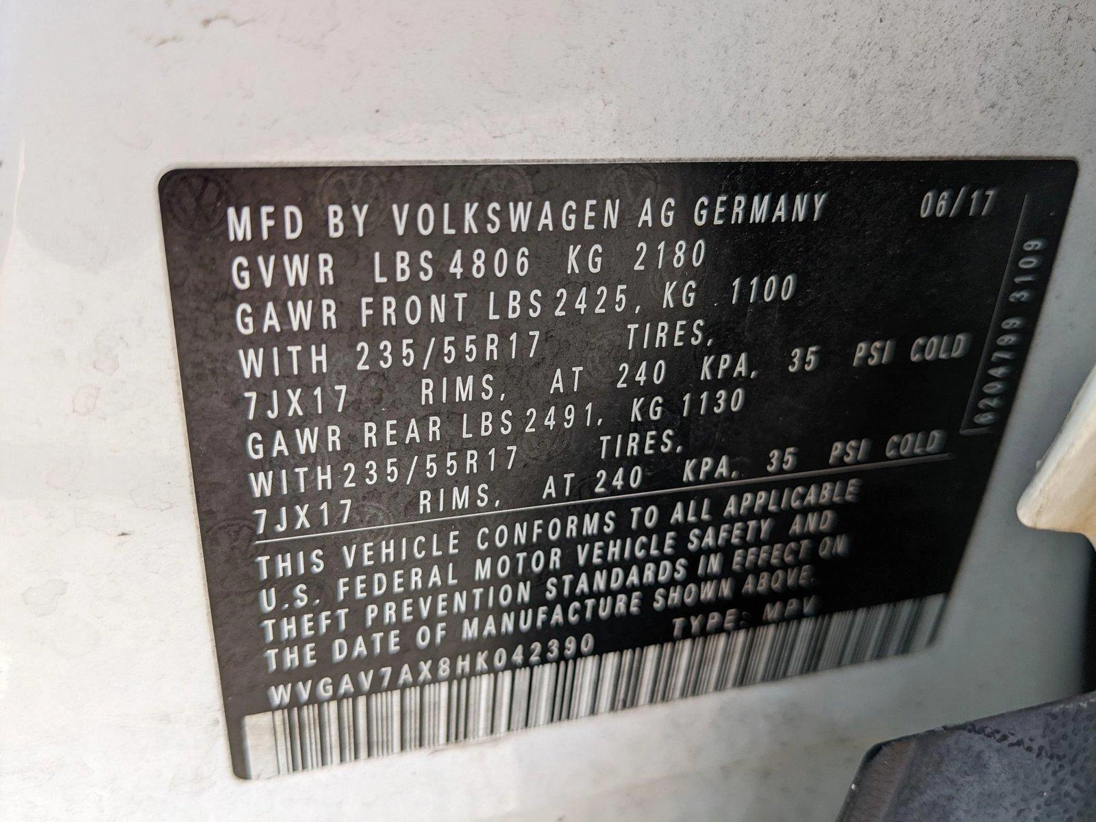 2017 Volkswagen Tiguan Vehicle Photo in ORLANDO, FL 32808-7998